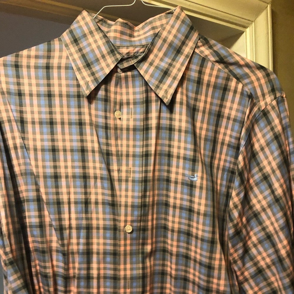 Large Southern Marsh Button Down
